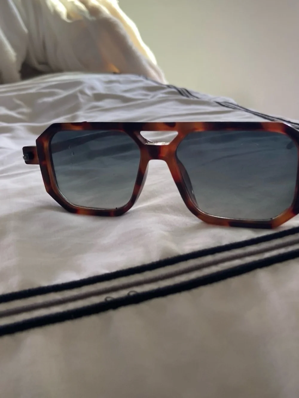 Tortoiseshell Square Aviator Sunglasses - Brown Gradient Lenses